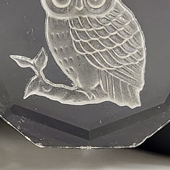Hallmark Little Gallery Austrian Crystal Reverse Etched Owl in Tree Pendant - Picture 6 of 6